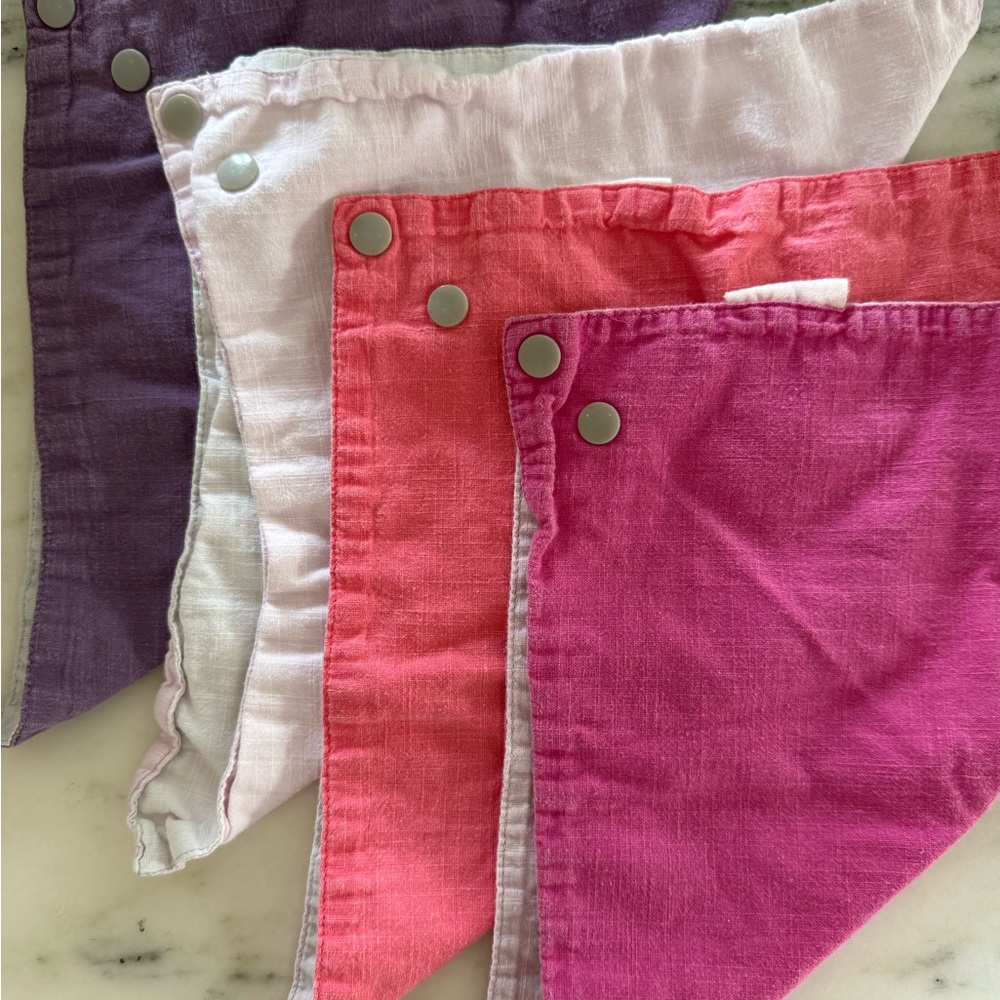 Linen style 100% cotton muslin baby bib Bandanas baby girl pink and purple